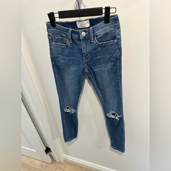 EUC- CURRENT ELLIOTT SKINNY DISTRESSED JEANS - Picture 1 of 7